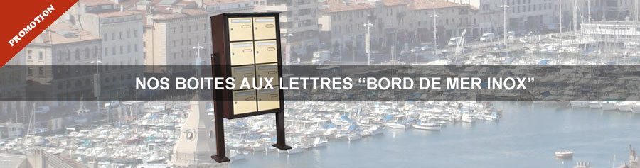 Bloc boites aux lettres collectives bord de mer